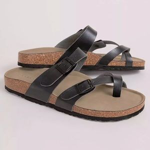 BRAND NEW Madden Girl Brycee Sandals